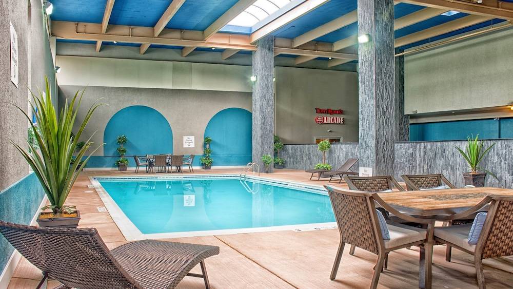 Downtown Niagara Falls Hotel | Holiday Inn Niagara Falls Scenic Downtown, an IHG Hotel