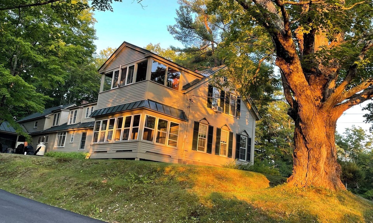 Bridgton House | Home is perfect for large families with private lake access and close to town
