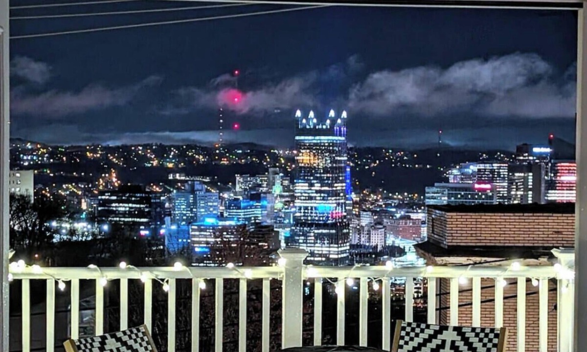 Mount Washington House | ★ HostWise Stays ★ Skyline City Views & Rooftop Bar at Mt. Washington