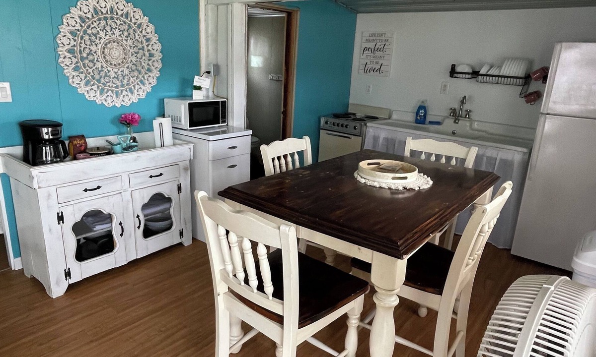 Canadohta Lake Cottage | Hummingbird Cottage: Cozy Rustic Lakefront Escape at The Pier, Perfect for 7!