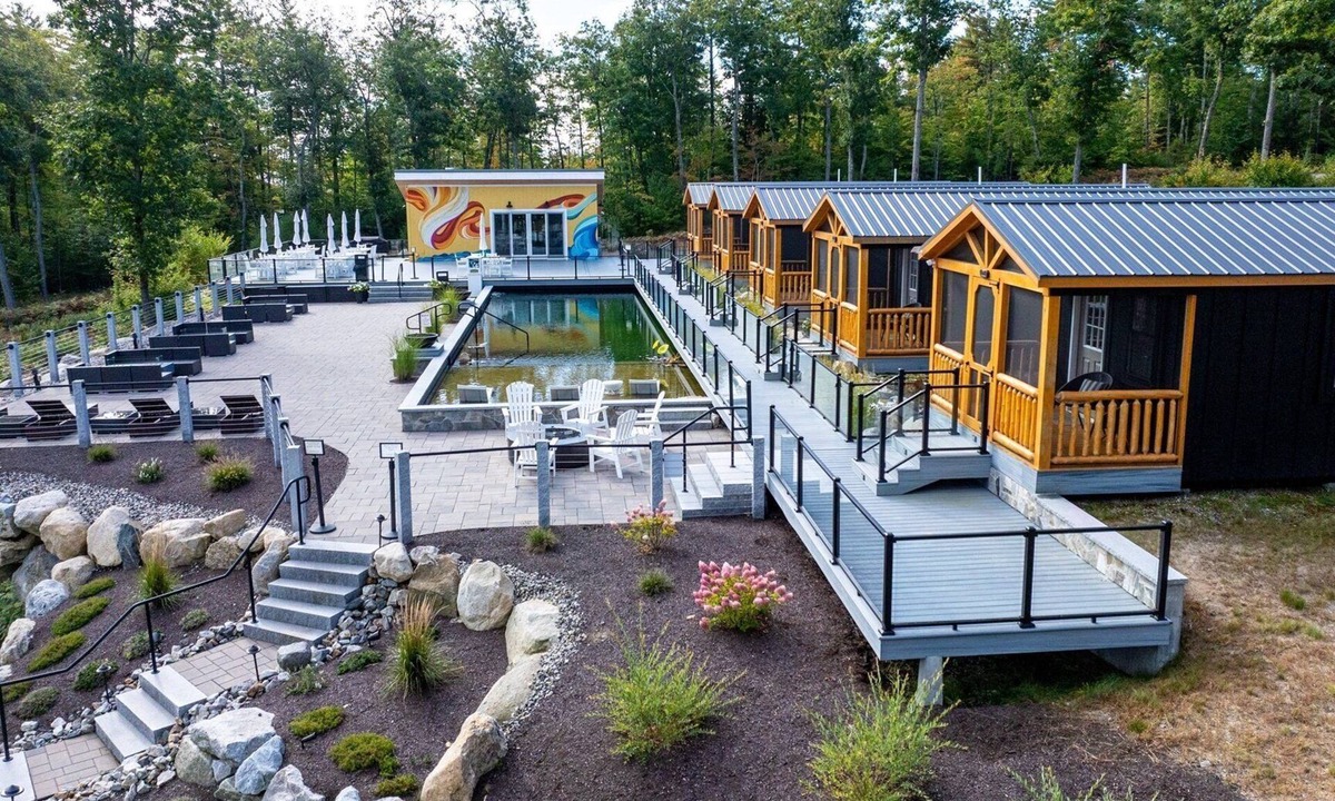 North Sebago Villa | Hummingbird Limit 3 1 Bedroom Cabin