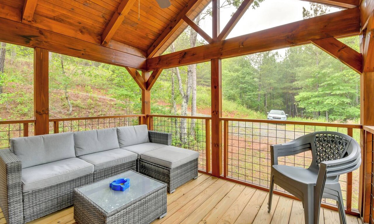 Bostic Cabin | Hunt & Fish Nearby! Peaceful & Remote Bostic Cabin