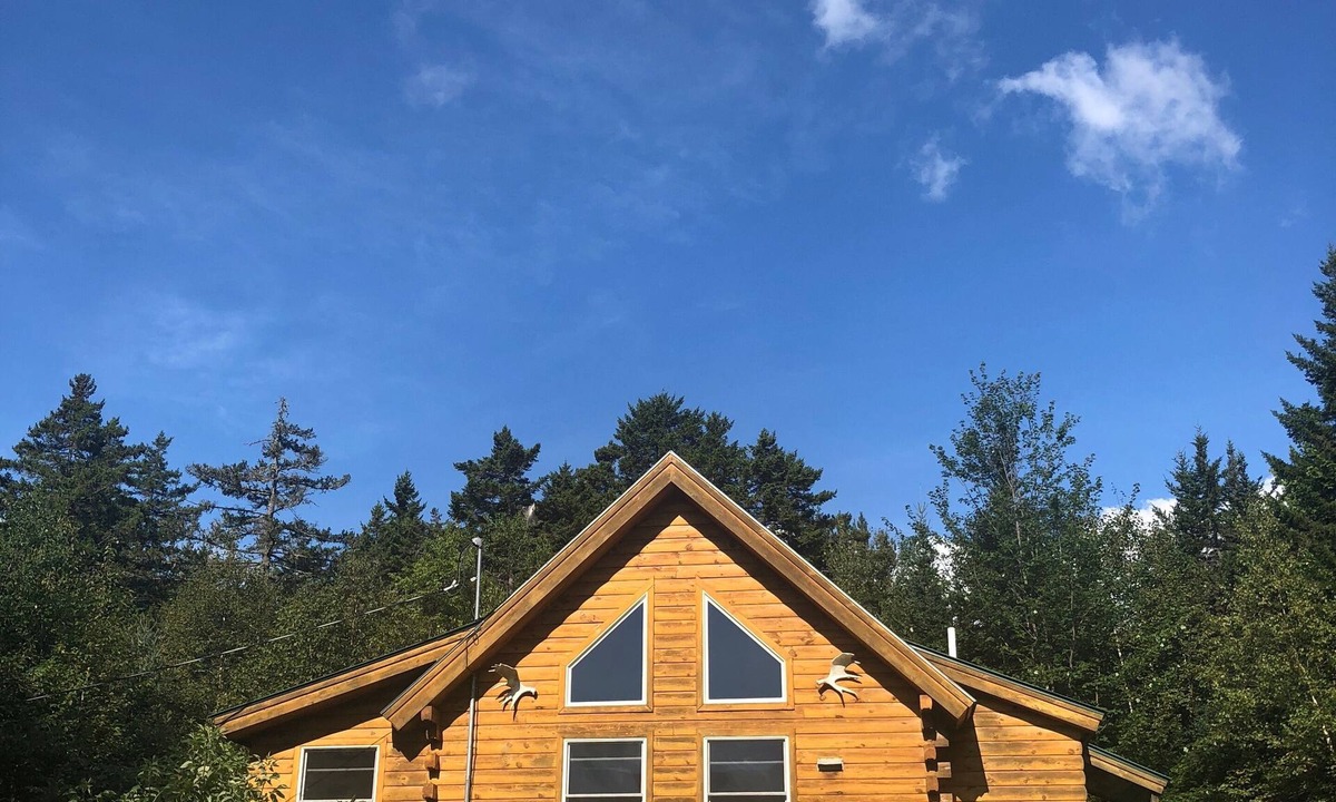 Jackson Cabin | Jackson NH-Blk Mtn-Private-On Hike Trails- Relax Swim, Fish, Golf, StoryLand