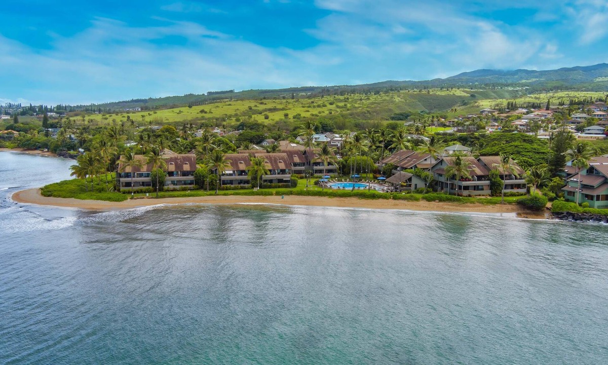 Kahana Condo | Kahana Village 40 2 Bedroom Condo by RedAwning