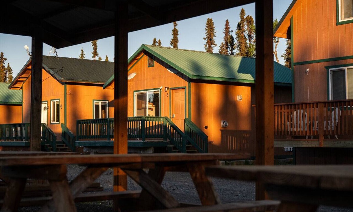 Kalifornsky Cabin | Kenai Fishing Cabin | Full Kitchen & Fire Pit