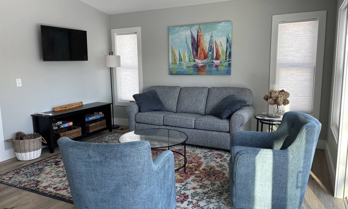 Pulteney Apartment | Keuka lake vibes all around. Easy access to all that Keuka has to offer.