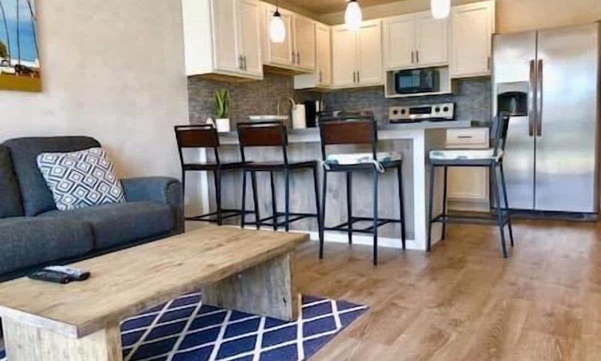 Kuau Condo | Kuau Surf 2.0 Maui North Shore Locally-Owned