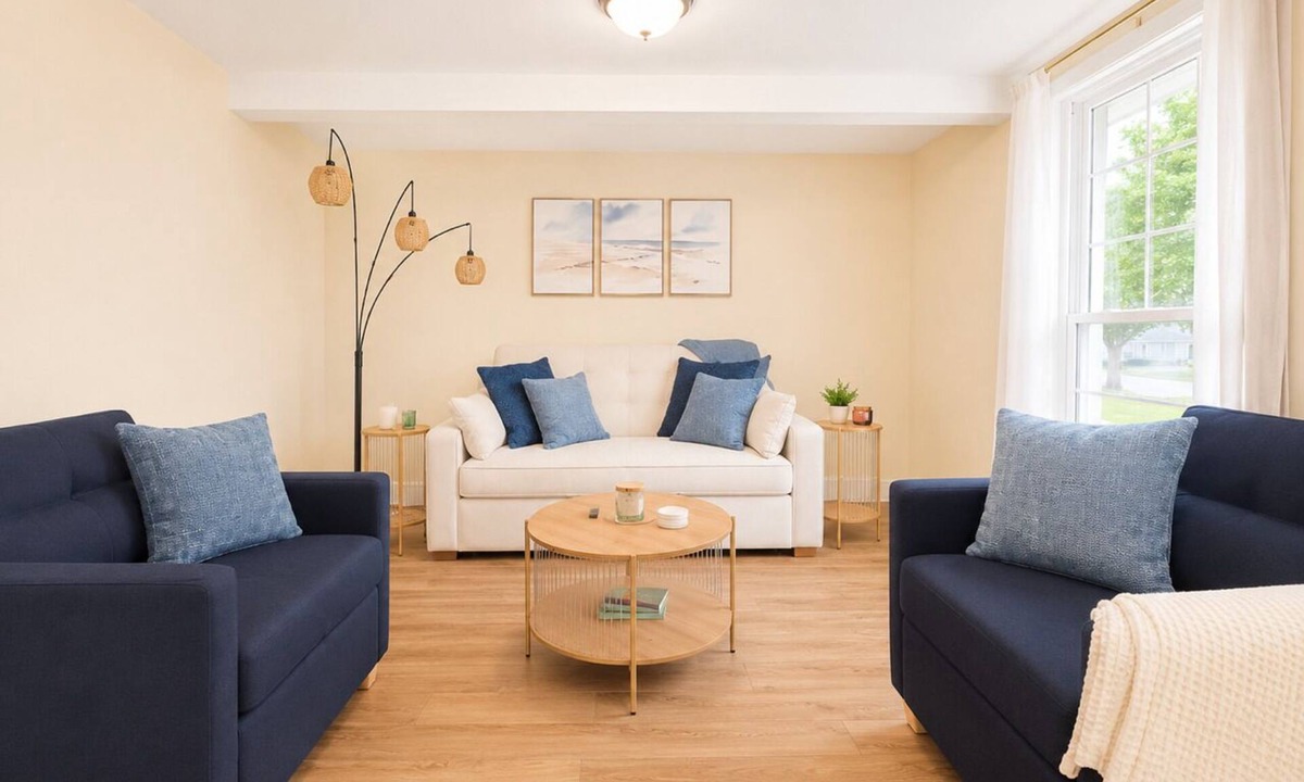 Dunkirk House | Lake Erie Retreat