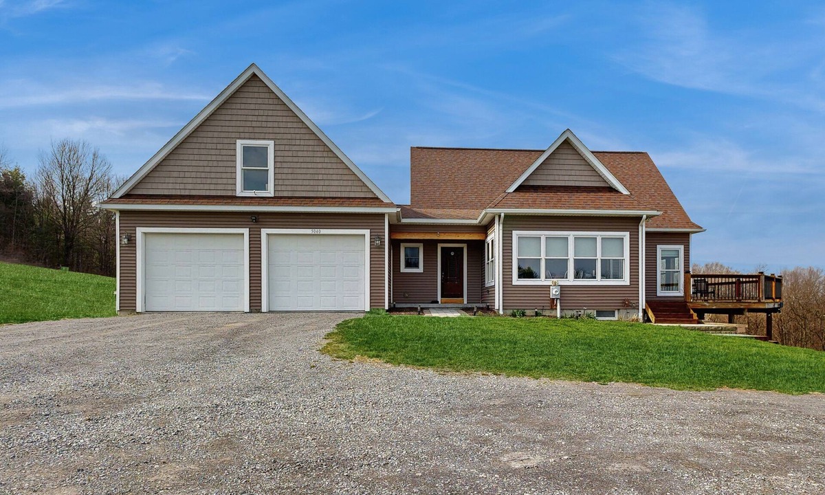 Bristol Hills House | Lake view home w/large deck, hot tub, grill, 2nd living room - in wine country