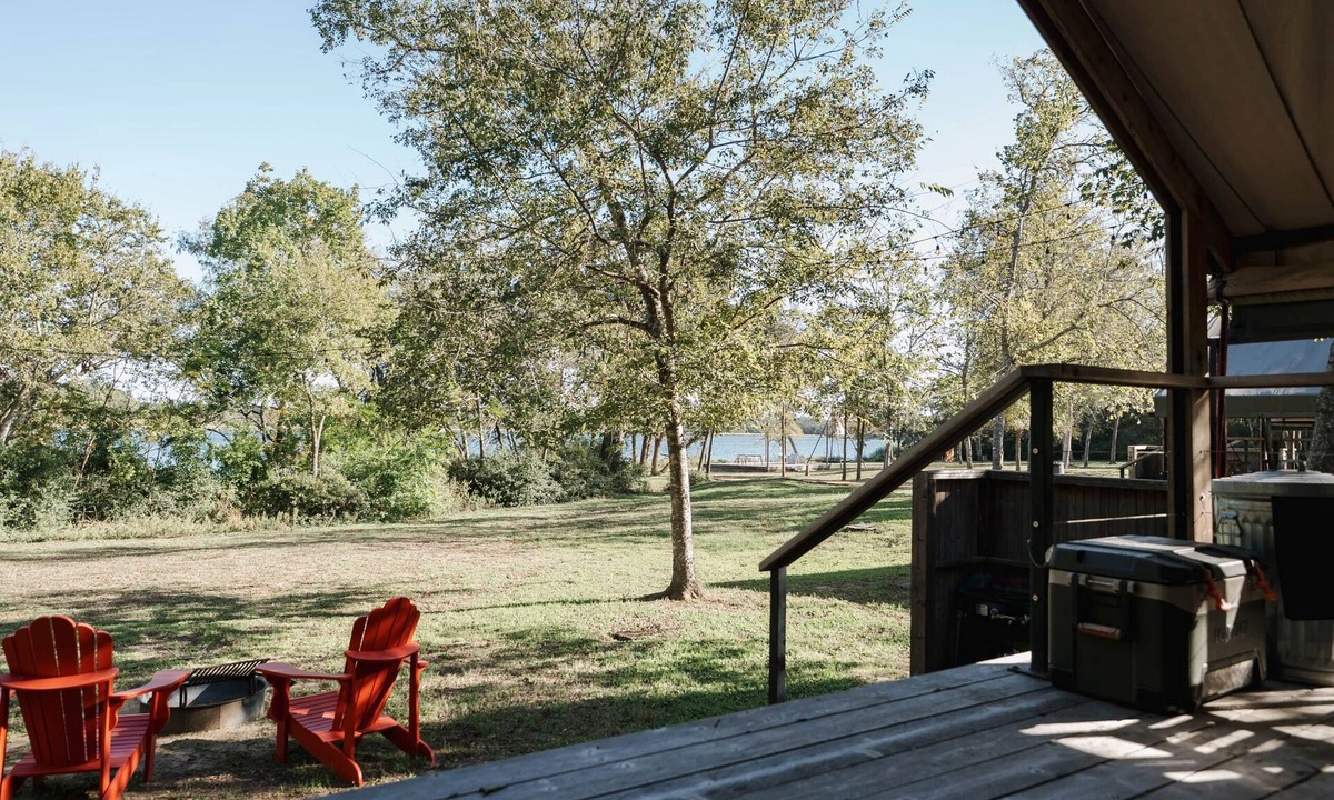 Bastrop Cabin | Lakefront Glamping Safari Tent #8: The Careyes