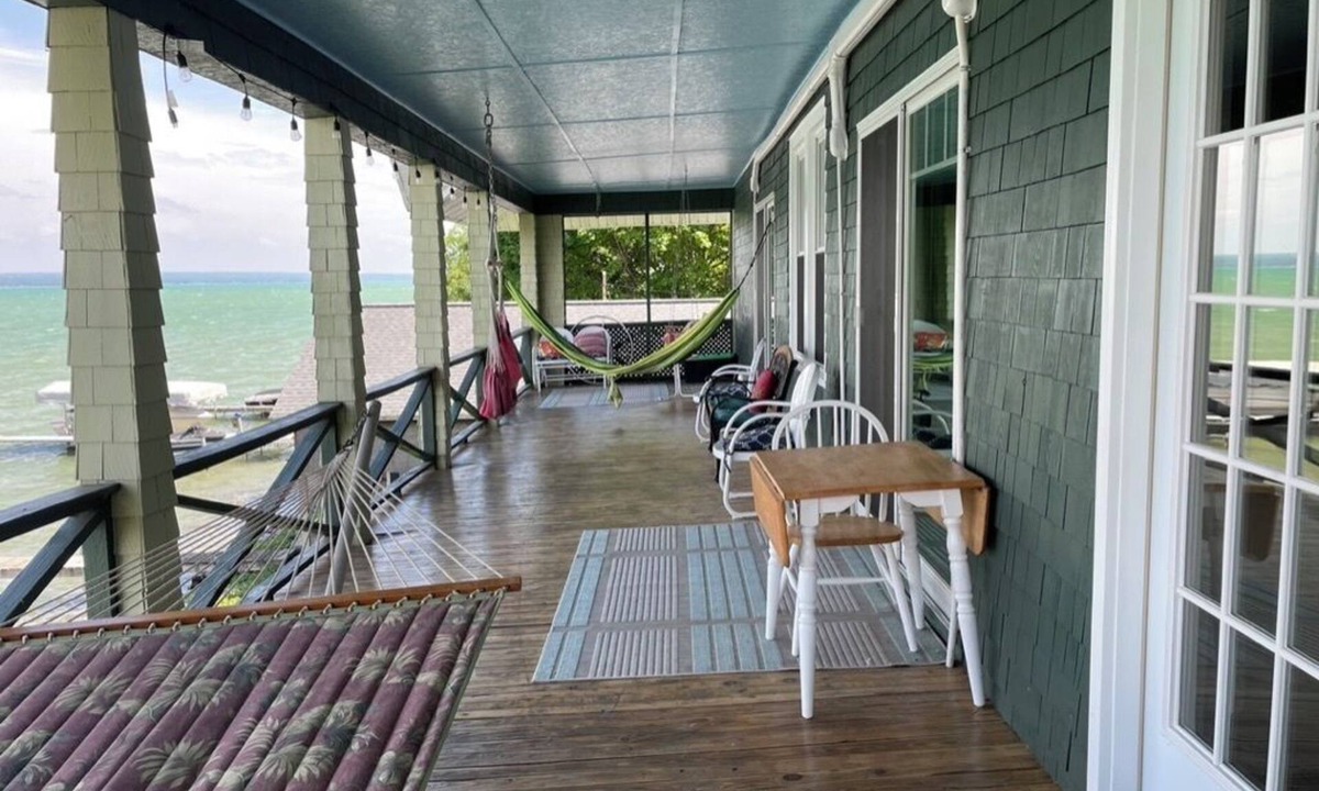 Seneca Falls House | Lakeside Cottage in Historic Seneca Falls
