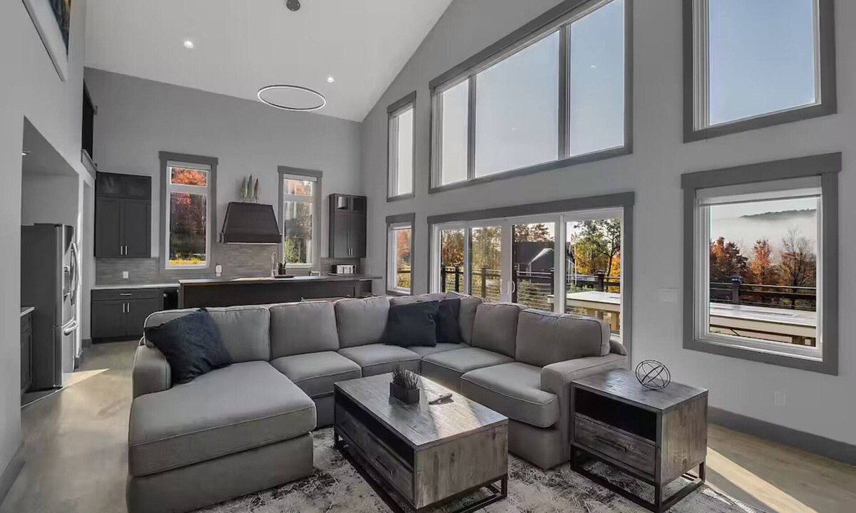 Great Valley House | LarchwoodLodge-Ellicottville, NY