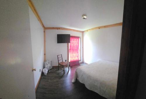 Monson Hostel | Leapin leanas