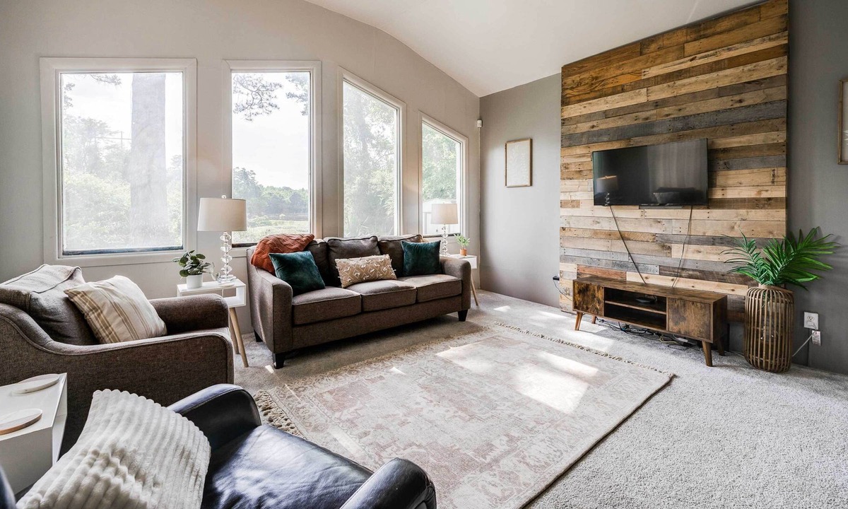Ferndale House | Little Rock Home < 2 Mi to Pinnacle Mountain!