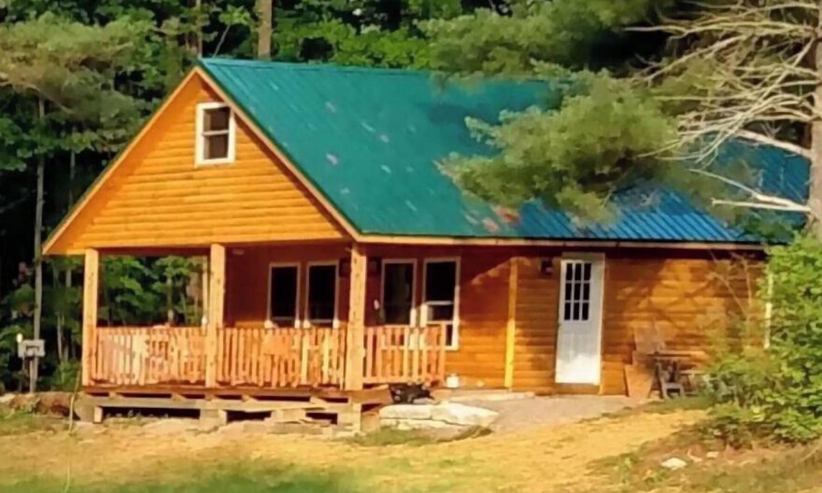 Cohocton Cabin | Located in the Finger Lakes a cabin in the country w/trails & fishing
