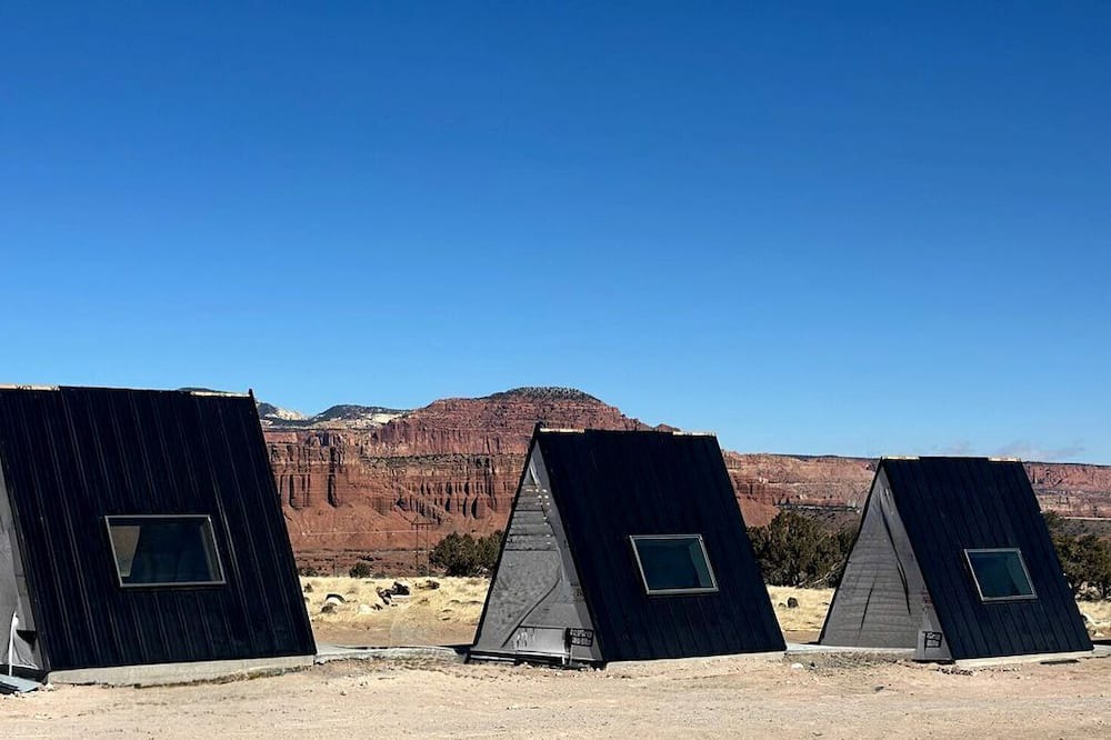 Teasdale Cabin | Luxurious A-Frame Cabin for a Memorable Getaway Under the Stars near Capitol Reef National Park, Utah