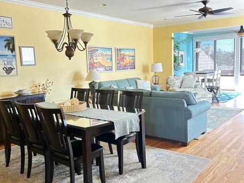 Selbyville House | Luxurious Bayville Shores Home Close to the Beach!