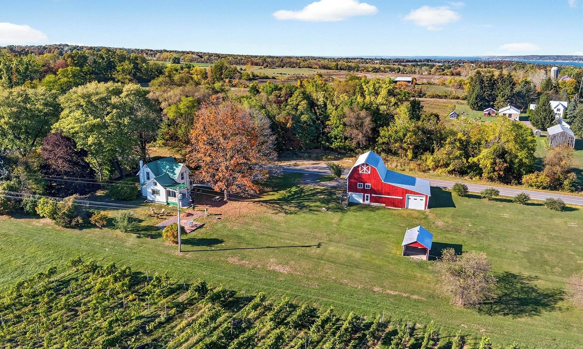 Interlaken House | Luxury 1870’s Farmhouse with Barn and Vineyard on the Cayuga Lake Wine Trail