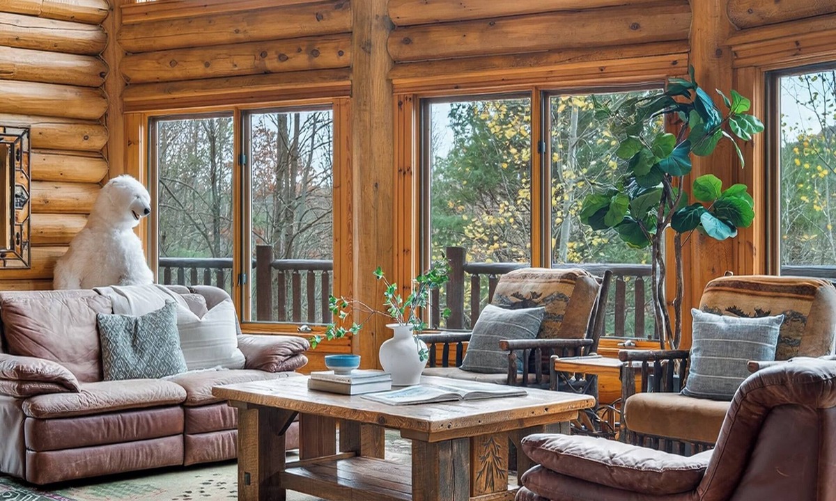 Wevertown Cabin | Luxury Adirondack cabin, hot tub, game room, Lake George 30mins, Gore 5mins