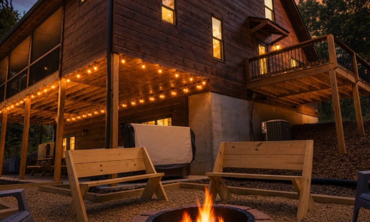 Mineral Bluff Cabin | Luxury Cabin Getaway | Sauna | Game Room & Hot Tub