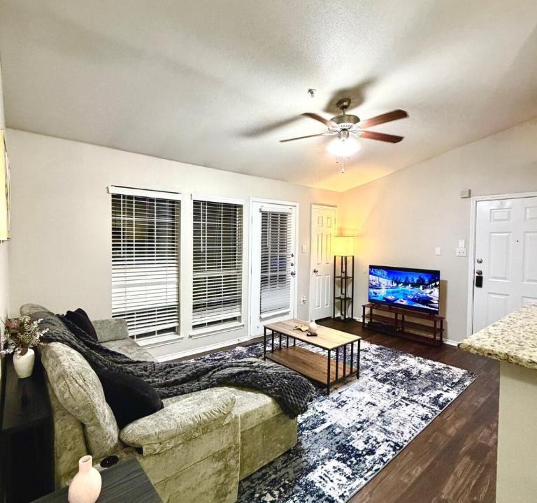 Far North Dallas Apartment | Luxury Dallas Escape- Resort View Prime Location