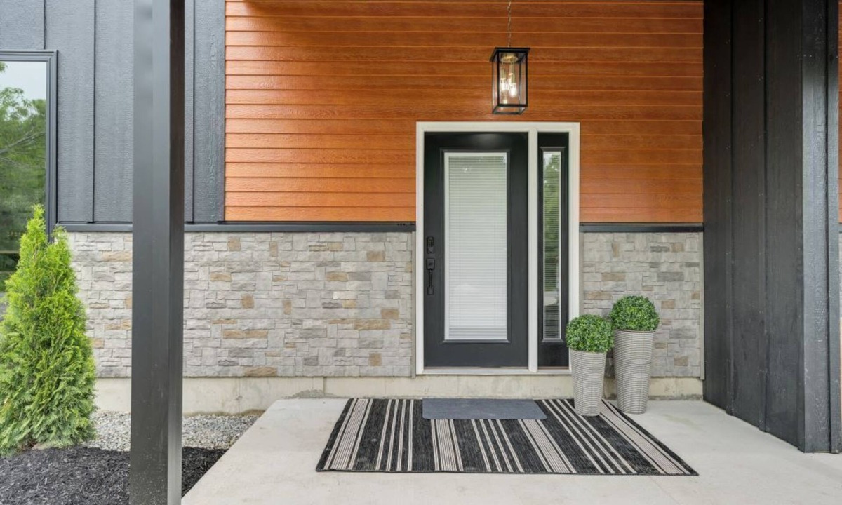 Trenton House | Luxury meets modern at the Gateway to Acadia #1