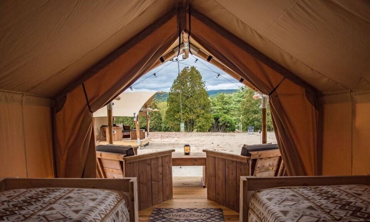 Lake George Resort | Luxury Safari Tent near Lake George, New York