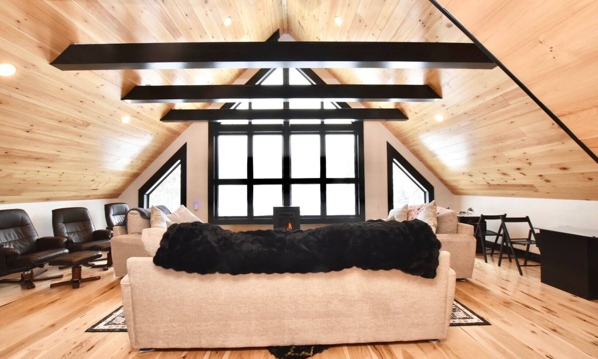 Lewis County Cabin | Luxury Snowmobile Retreat on Muscoby Pond – New 5BR Home on Tug Hill’s C4B Trail
