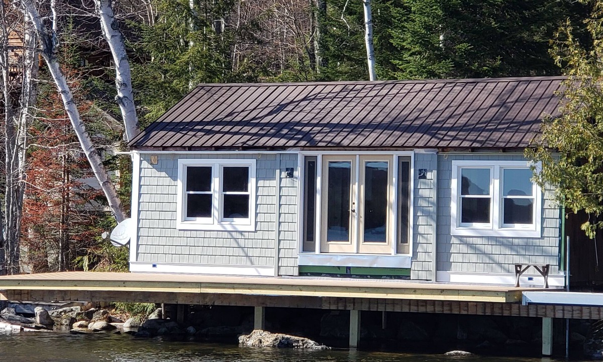 Maidstone Cabin | Majestic Maidstone Lake Property