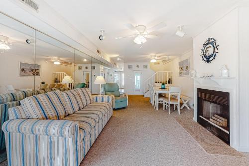 Selbyville House | Mallard Lakes - 38421 Cardinal #193