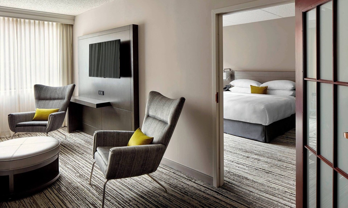 Windsor Hotel | Marriott Hartford/Windsor Airport