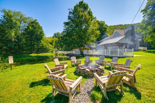 East Branch House | Massive Roscoe Retreat: Great for Large Groups!