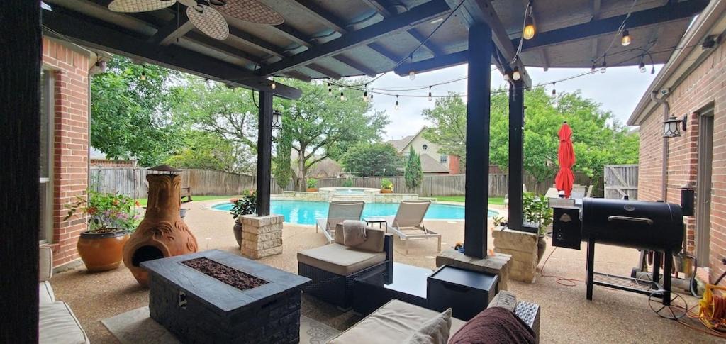 McKinney Villa | Mckinney Villa Luxury resort-style home near Dallas