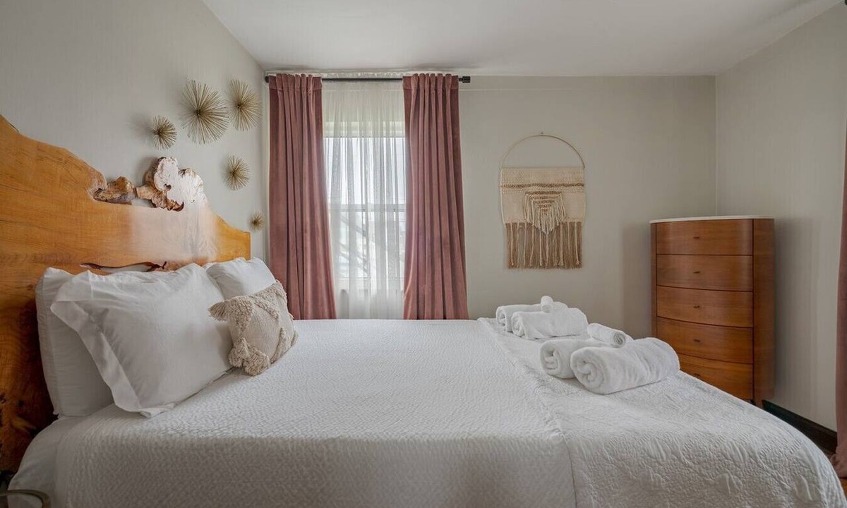 Grandview Heights Apartment | Minutes from OSU Stadium | Walkable | Quiet Area