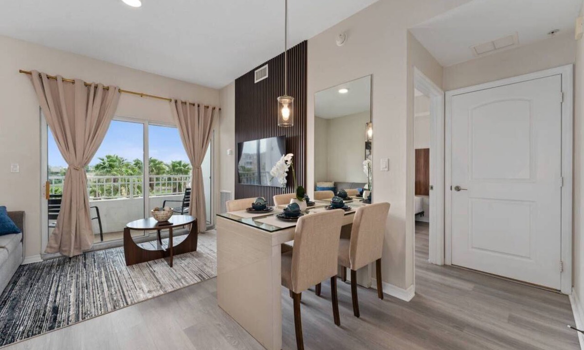 Florida Center Villa | Modern 2BR Suite Near Universal & I-Drive