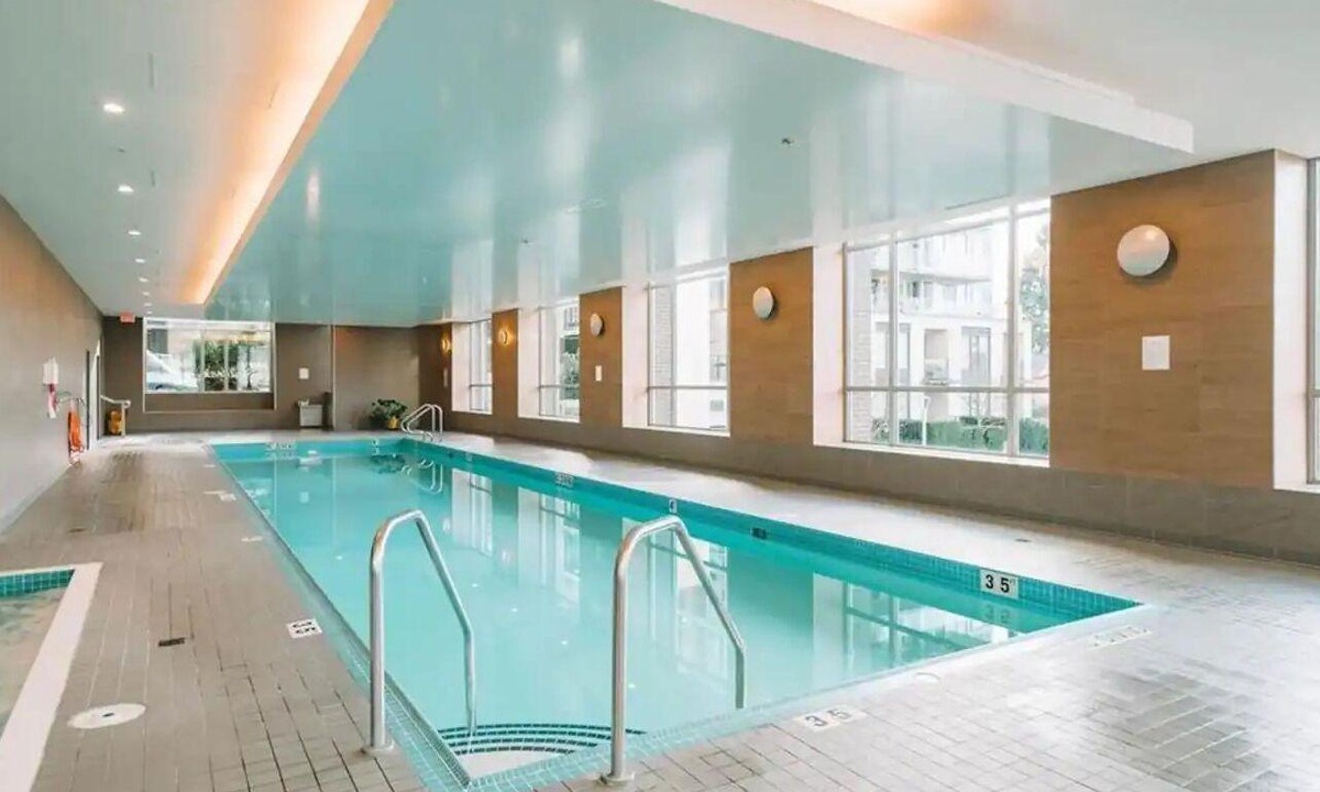 Killarney Apartment | Modern, central Vancouver suite.