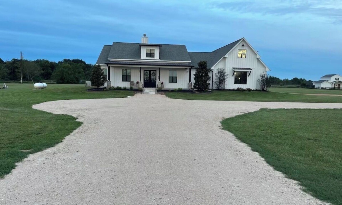 Sealy House | Modern farmhouse with a pool