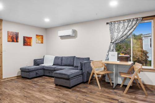Pittsfield House | Modern Home with Fast WiFi & Private Patio