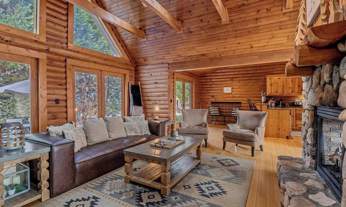 Lake Lure Cabin | Modern Log Cabin, Fireplace, Pool Table, and Mountain View!