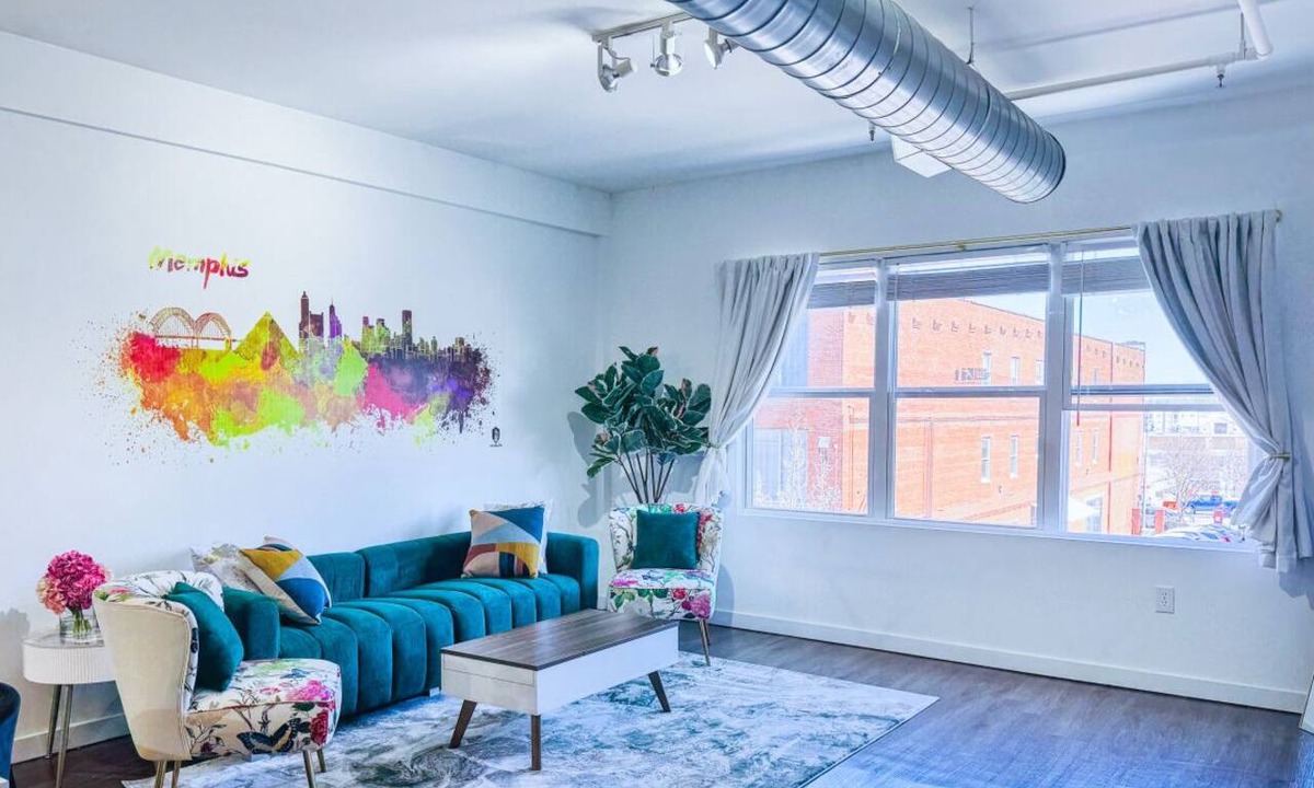 Downtown Memphis Apartment | Modern Spacious Loft in Downtown Memphis w/free parking