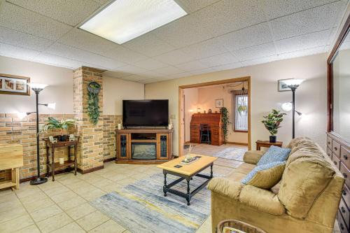 Montour Falls Apartment | Montour Falls Apartment ~ 3 Mi to Seneca Lake!