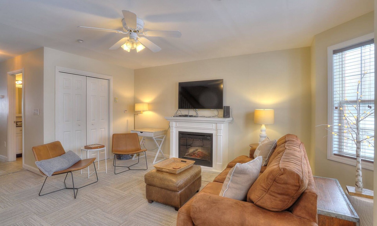 Rangeley Condo | Mountain Brook 141 - Great ski in ski out Mountain Brook Condo at Saddleback
