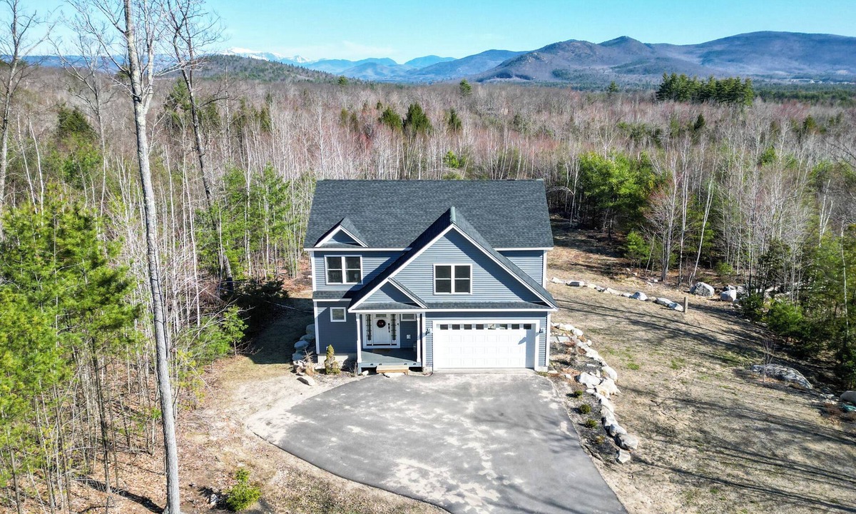 Center Conway House | Mountain Valley Home - Firepit +Hot Tub Mountain Views