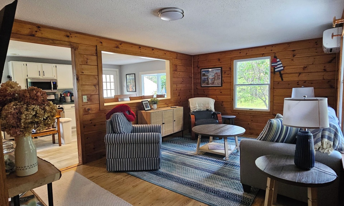 Pemaquid Beach House | New for 2026. Very private setting only 1/3 mile from beach!