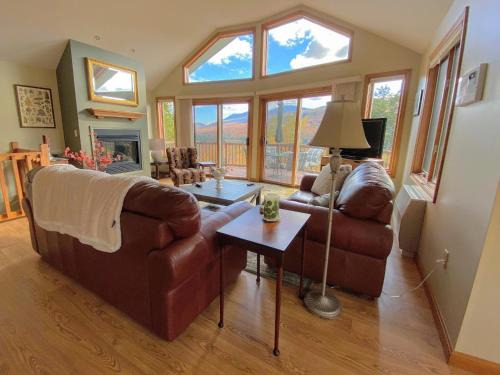 Carroll House | NEW HOME BY BRETTON WOODS VACATIONS Stunning views from custom home in Bretton Woods D86