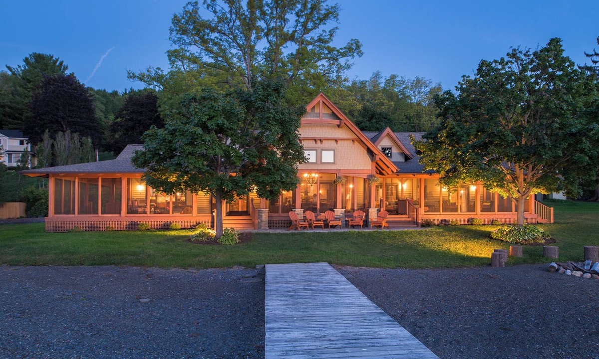 Penn Yan House | NEW LISTING 5 BR/3 BA Authentic Luxury Home ON Keuka Lake!