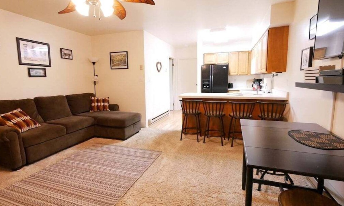 Wolf Creek Condo | Nice 1 bedroom easy access to pool/hot tub