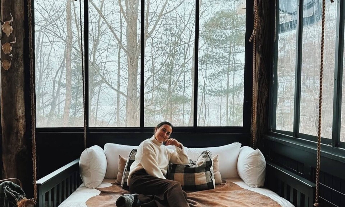 Portageville Cabin | Nineteen A - An Idyllic Cabin by Dell Collective- NEW SPACE!