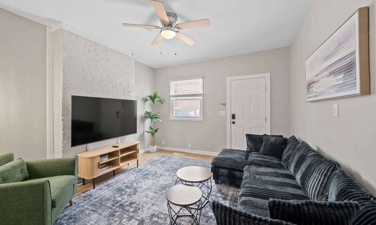 Short North House | North Pearl Residencies 876
