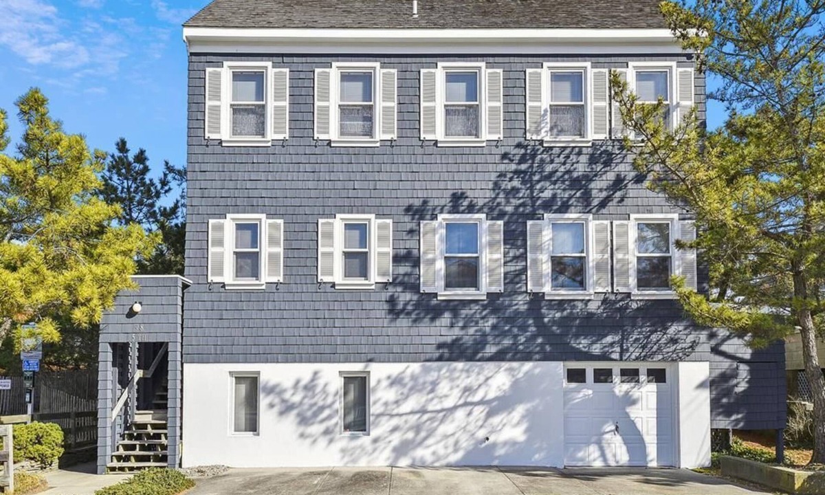 Bethany Beach House | Oceanfront 5BR Home w/Pool | Balcony + Porch View